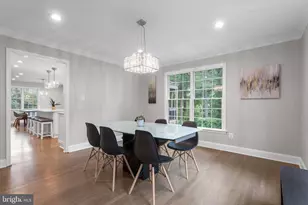 3436 Holly Rd, Annandale, VA 22003 - Photo 9