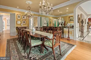 2401 Oakmont Ct, Oakton, VA 22124 - Photo 15