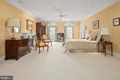 2401 Oakmont Court, Oakton, VA 22124 - Photo 29