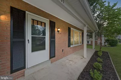 5803 Sunderland Court, Alexandria, VA 22315 - Photo 5