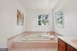 5803 Sunderland Ct, Alexandria, VA 22315 - Photo 35