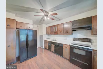 6607 Midhill Place, Falls Church, VA 22043 - Photo 17