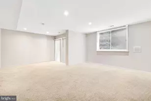 4900 Schuyler Dr, Annandale, VA 22003 - Photo 13