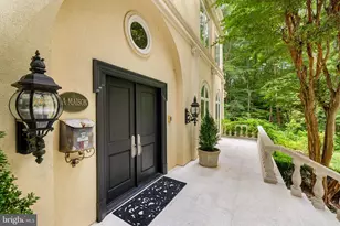 1111 Crest Ln, McLean, VA 22101 - Photo 5