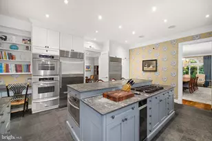 1111 Crest Ln, McLean, VA 22101 - Photo 15