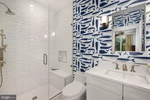 1111 Crest Ln, McLean, VA 22101 - Photo 33