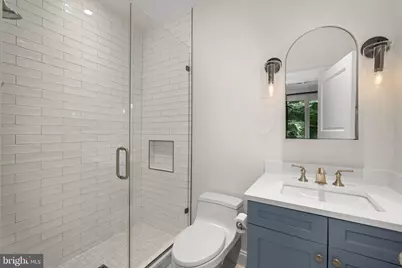 1111 Crest Lane, McLean, VA 22101 - Photo 37