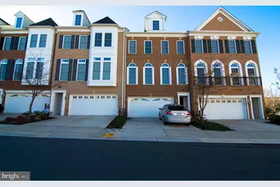 11463 E Galliec Street #35, Fairfax, VA 22030 - Photo 1