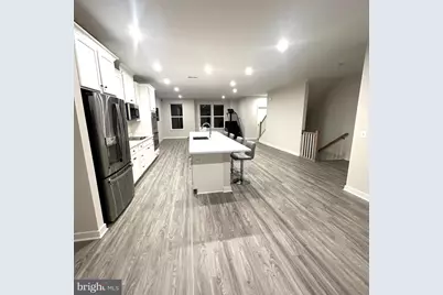 14130 Gypsum Loop, Chantilly, VA 20151 - Photo 11