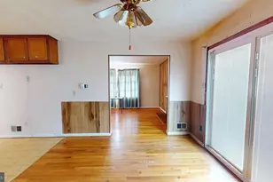 8624 Parliament Dr, Springfield, VA 22151 - Photo 25