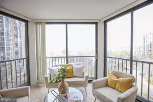 5902 Mt Eagle Dr, Alexandria, VA 22303 - Photo 15