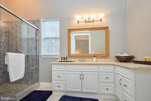12815 Braddock Rd, Clifton, VA 20124 - Photo 17