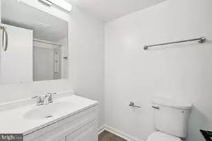 5806 Cove Landing Rd, Burke, VA 22015 - Photo 9