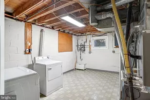 4304 San Carlos Dr, Fairfax, VA 22030 - Photo 33