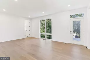 7927 Ashboro Dr, Alexandria, VA 22309 - Photo 29