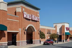 6864 Brindle Heath Way, Alexandria, VA 22315 - Photo 41