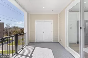 2611 River Birch Rd, Herndon, VA 20171 - Photo 15