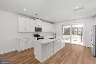 2611 River Birch Rd, Herndon, VA 20171 - Photo 5