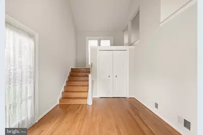 7508 Irene Court, Springfield, VA 22153 - Photo 5