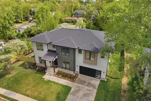 402 Marshall Rd SW, Vienna, VA 22180 - Photo 3