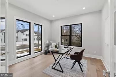 402 Marshall Road SW, Vienna, VA 22180 - Photo 23