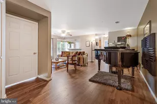 7525 Snowpea Ct, Alexandria, VA 22306 - Photo 3