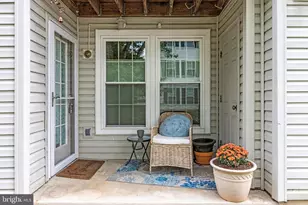 7525 Snowpea Ct, Alexandria, VA 22306 - Photo 27