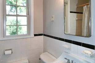 6608 Potomac Ave, Alexandria, VA 22307 - Photo 17