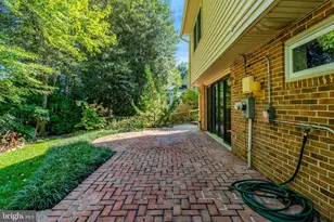 10822 Mt Vineyard Ct, Fairfax, VA 22032 - Photo 15