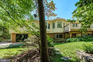 10822 Mt Vineyard Ct, Fairfax, VA 22032 - Photo 11