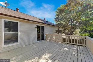 1257 Magnolia Ln, Herndon, VA 20170 - Photo 37