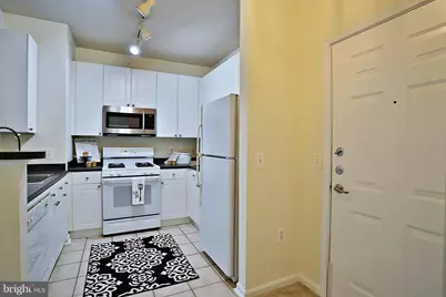 9490 Virginia Center Boulevard #331, Vienna, VA 22181 - Photo 5