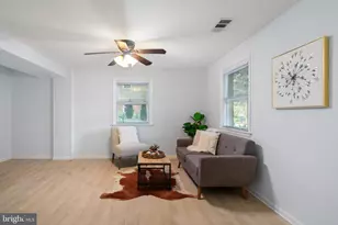 7105 Galgate Dr, Springfield, VA 22152 - Photo 3