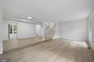 9611 Scotch Haven Dr, Vienna, VA 22181 - Photo 13