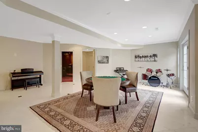 401 Walker Road, Great Falls, VA 22066 - Photo 53