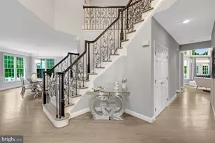 401 Walker Rd, Great Falls, VA 22066 - Photo 29