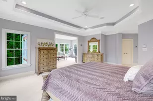 401 Walker Rd, Great Falls, VA 22066 - Photo 33