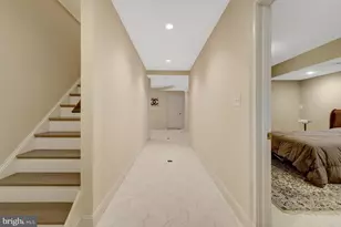 401 Walker Rd, Great Falls, VA 22066 - Photo 49