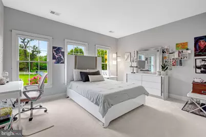 401 Walker Road, Great Falls, VA 22066 - Photo 43