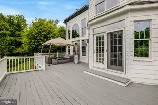 401 Walker Rd, Great Falls, VA 22066 - Photo 65