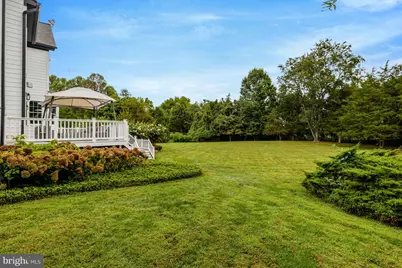 401 Walker Road, Great Falls, VA 22066 - Photo 73