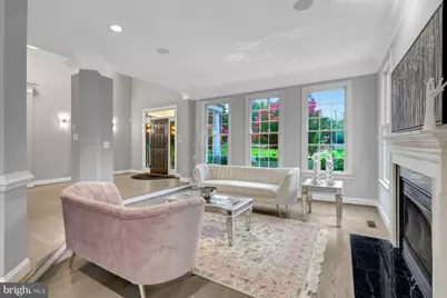 401 Walker Road, Great Falls, VA 22066 - Photo 9