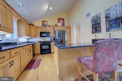 1410 Cedar Avenue, McLean, VA 22101 - Photo 9