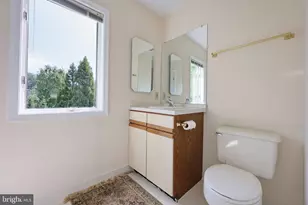 1410 Cedar Ave, McLean, VA 22101 - Photo 51