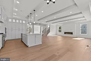 8276 Colling Manor Ct, Alexandria, VA 22308 - Photo 17