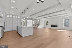 8276 Colling Manor Ct, Alexandria, VA 22308 - Photo 19