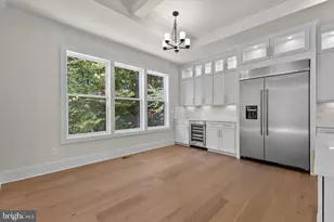 8276 Colling Manor Ct, Alexandria, VA 22308 - Photo 25