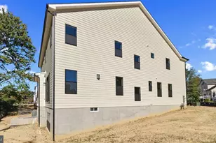 8276 Colling Manor Ct, Alexandria, VA 22308 - Photo 5