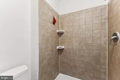 10255 Braddock Road, Fairfax, VA 22032 - Photo 13