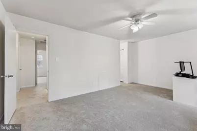 10255 Braddock Road, Fairfax, VA 22032 - Photo 11